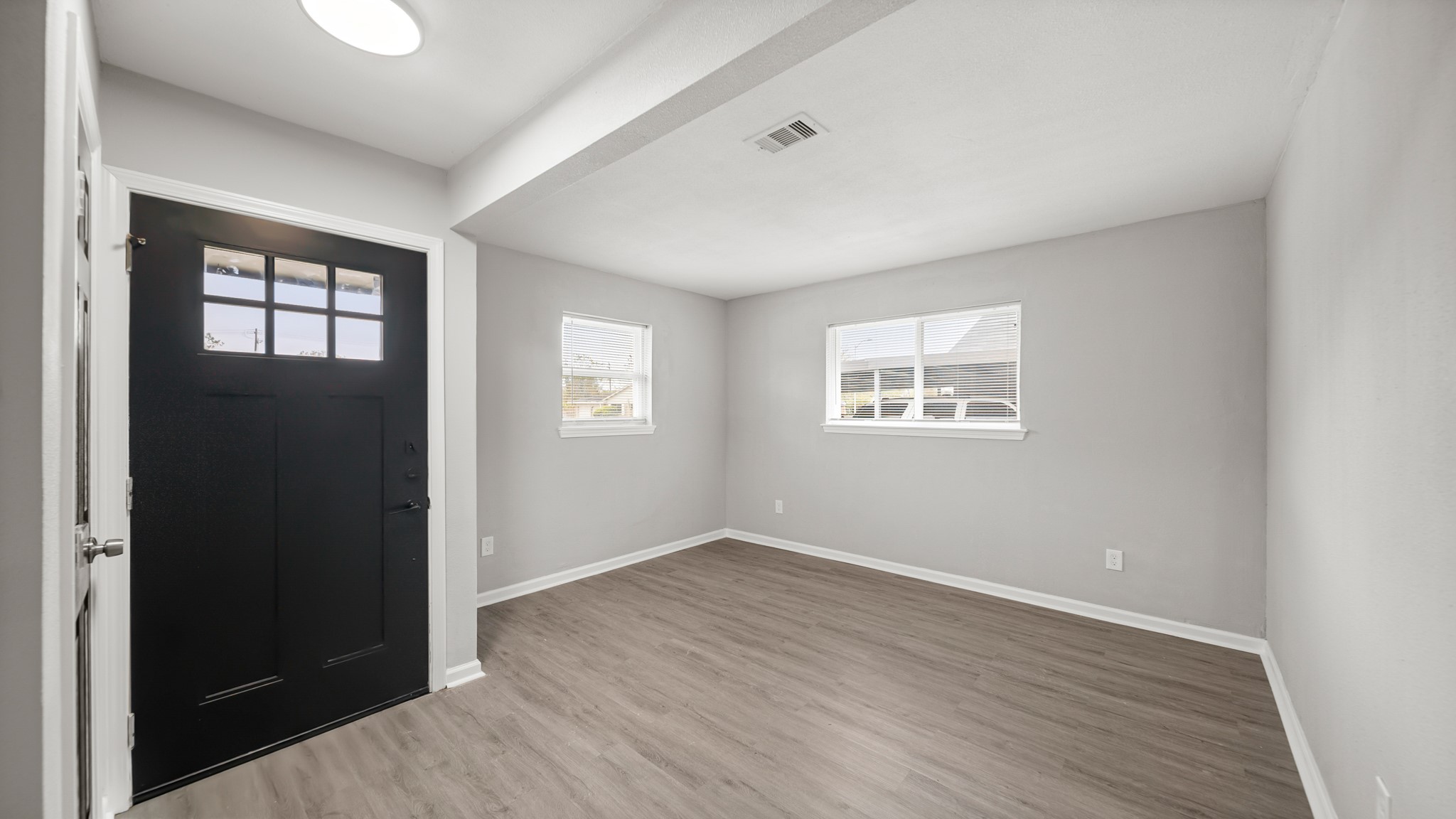 11330 Murr Way Houston, TX 77048 - Photo 8 of 26