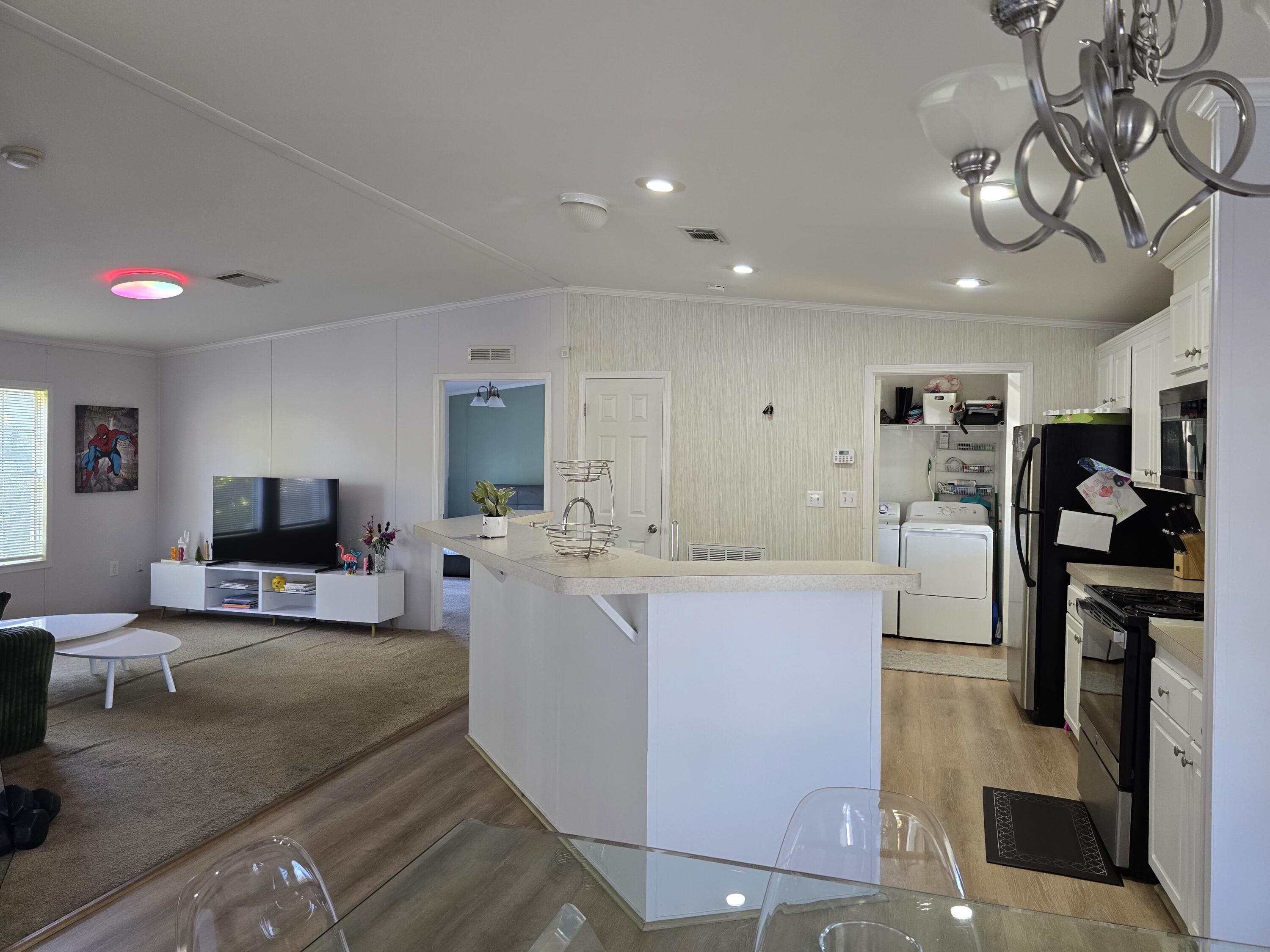 22890 Neptune Road Boca Raton, FL 33428 - Photo 11 of 27 20260207_091629