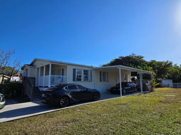 $284,900 | 22890 Neptune Road, Boca Raton, FL 33428