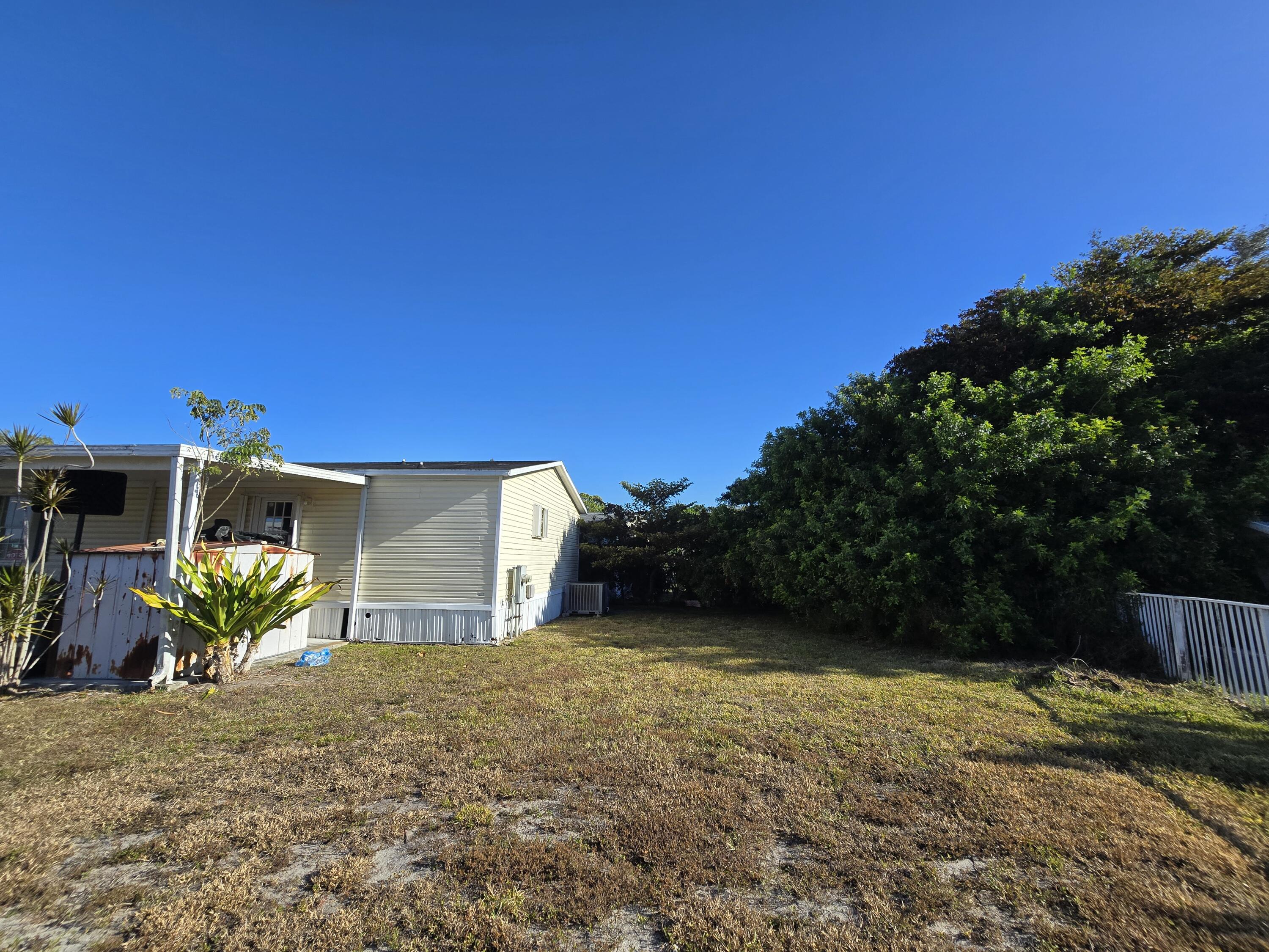 22890 Neptune Road Boca Raton, FL 33428 - Photo 26 of 27 20260207_092046