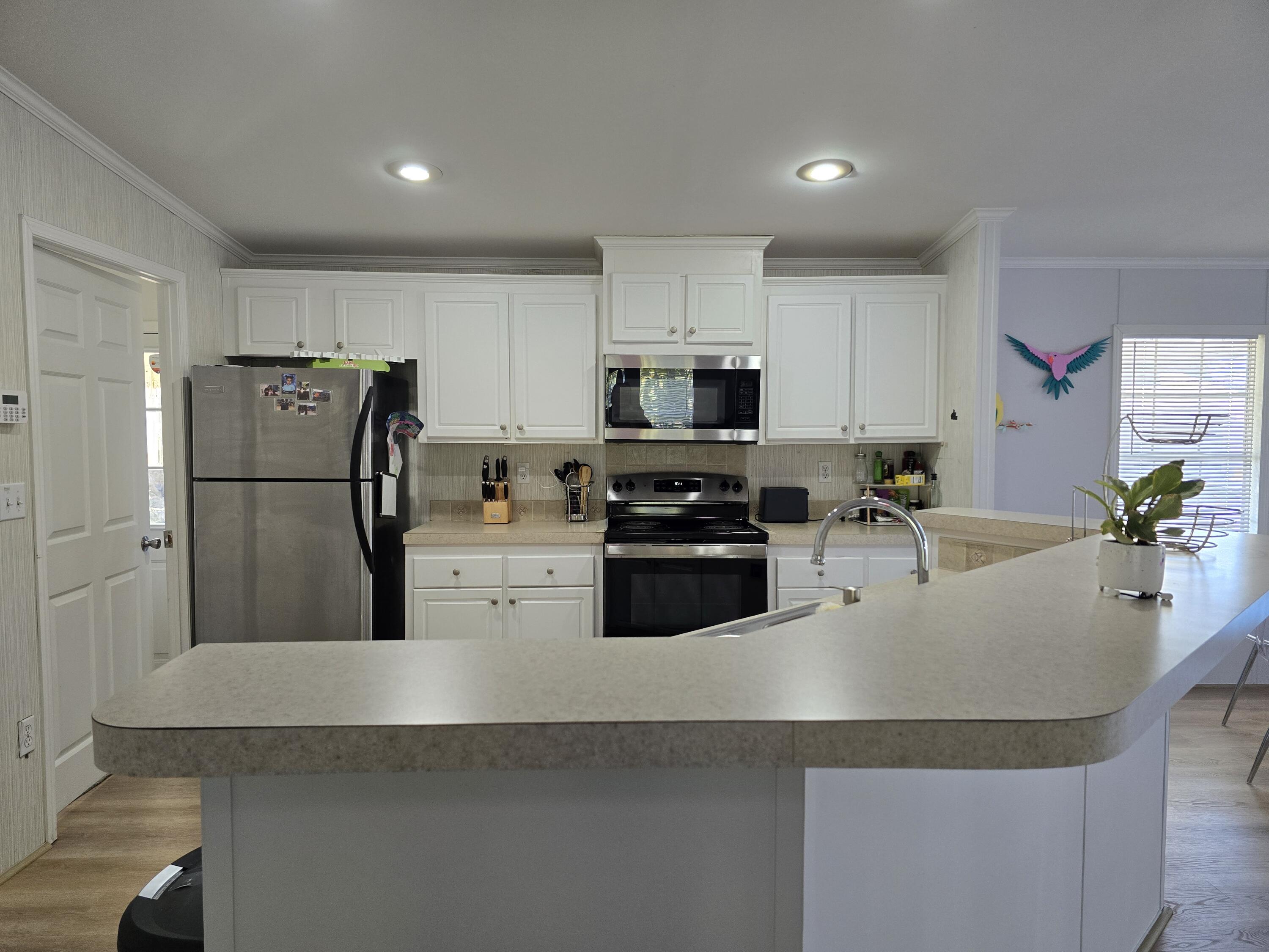 22890 Neptune Road Boca Raton, FL 33428 - Photo 8 of 27 20260207_091134