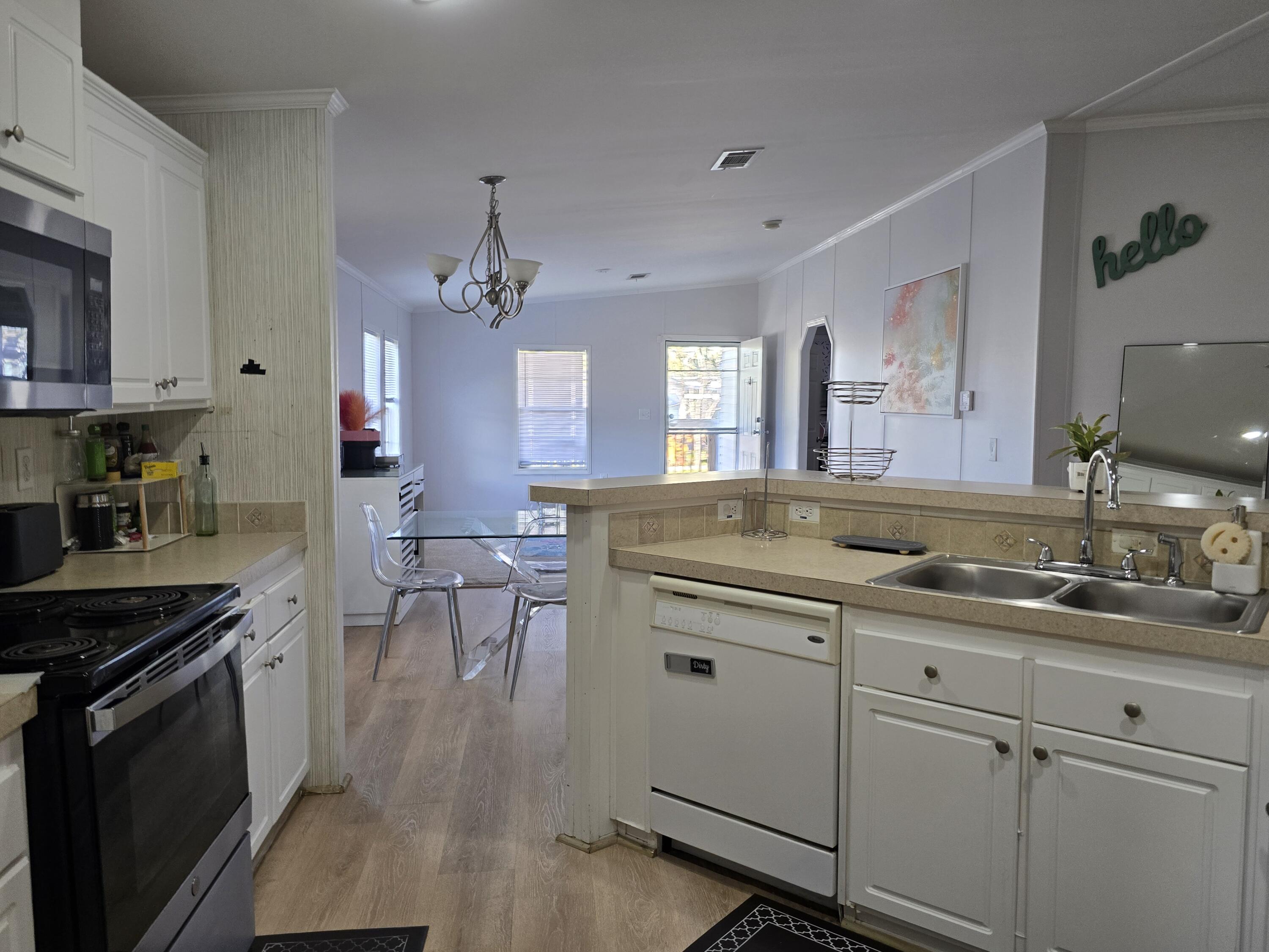 22890 Neptune Road Boca Raton, FL 33428 - Photo 10 of 27 20260207_091443