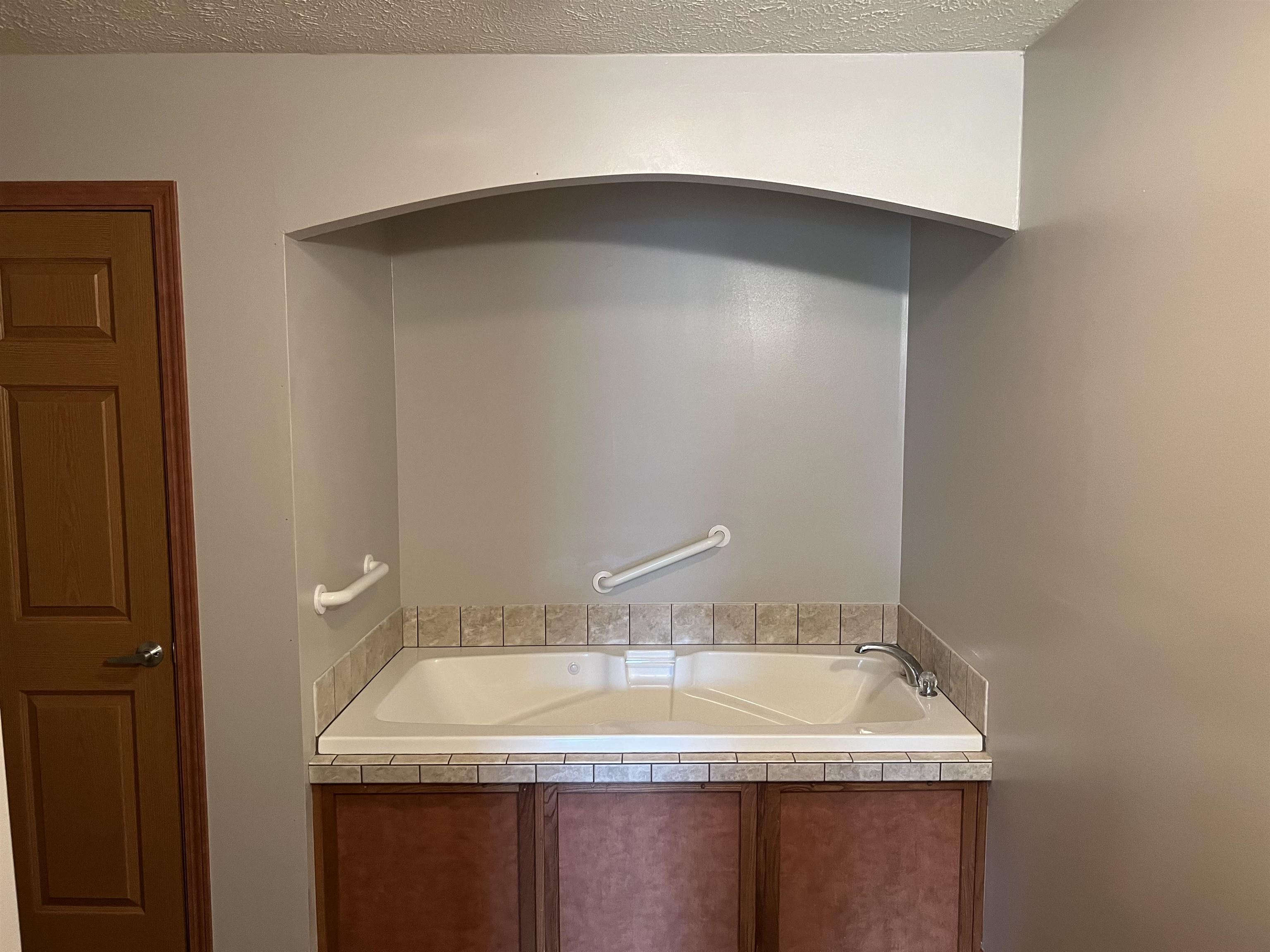 12159 North Jennings Road Clio, MI 48420 - Photo 8 of 26 50115082-7.JPG
