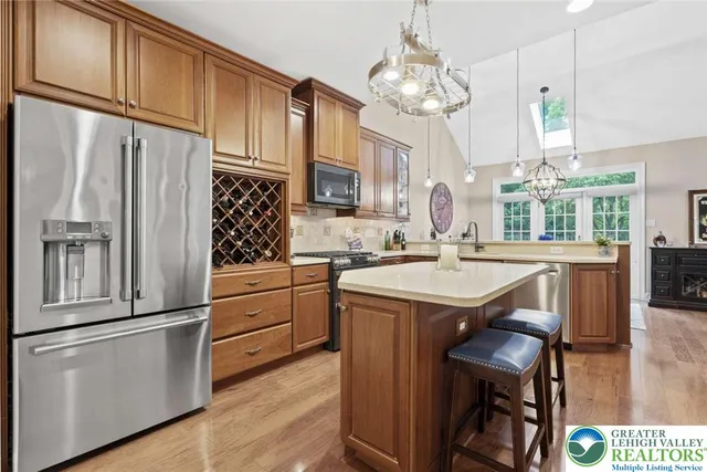 $649,500 | 4741 Pinehurst Circle, Center Valley, PA 18034