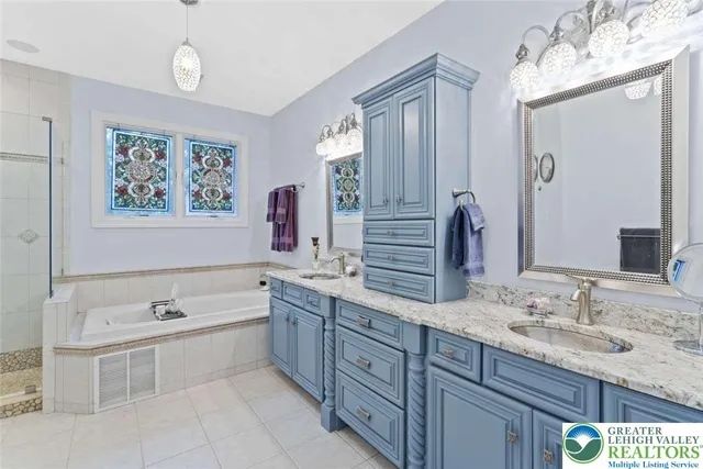 $649,500 | 4741 Pinehurst Circle, Center Valley, PA 18034