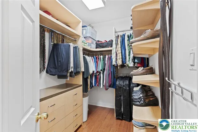 $649,500 | 4741 Pinehurst Circle, Center Valley, PA 18034