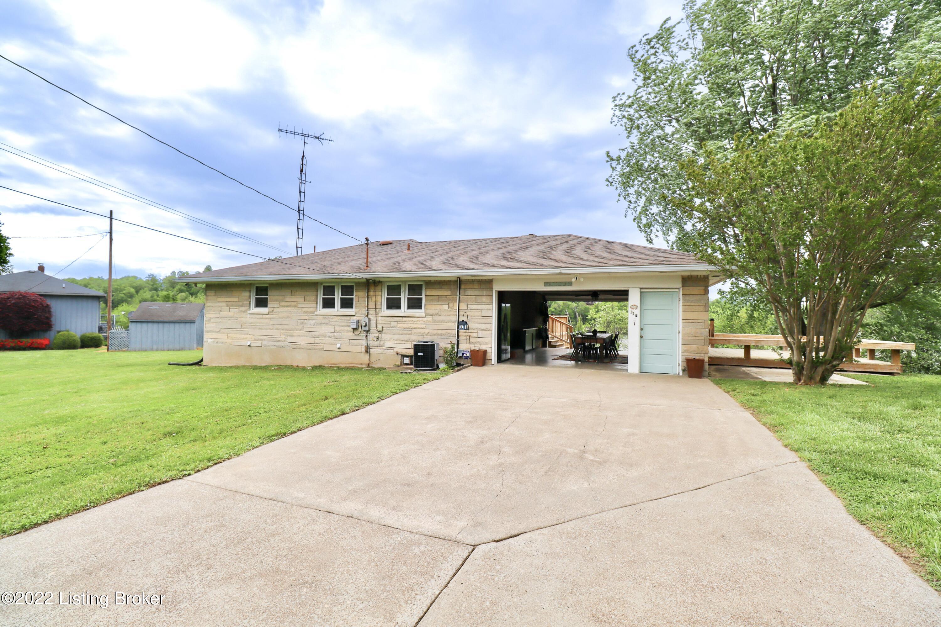 118 Friendship Road Falls Of Rough, KY 40119 - Photo 11 of 40 10