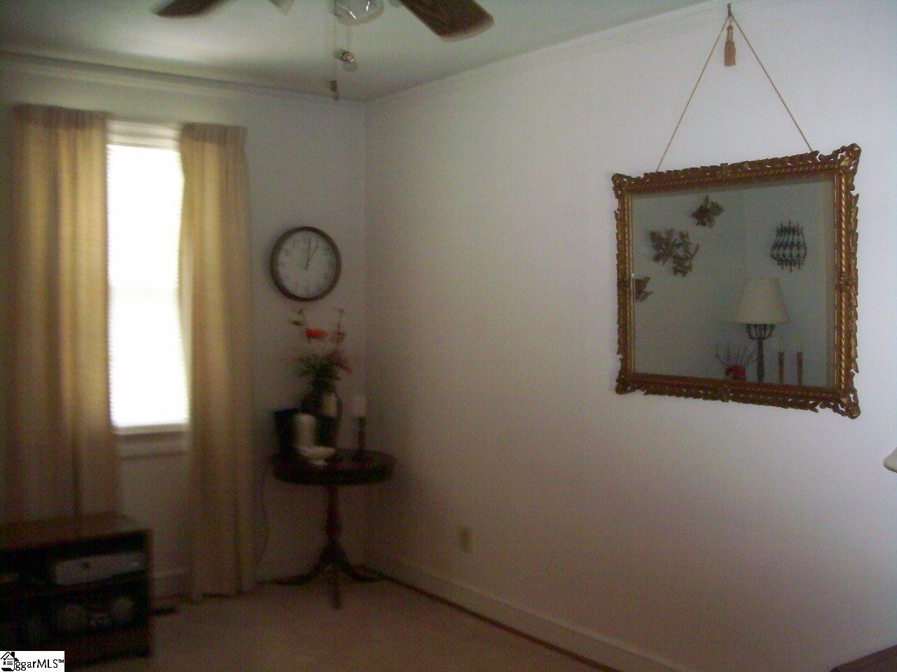 107 South Watson Road Taylors, SC 29687 - Photo 6 of 17 Gallery Image 6