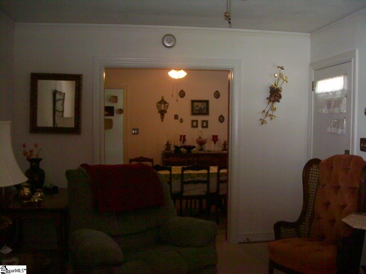 107 South Watson Road Taylors, SC 29687 - Photo 8 of 17 Gallery Image 8