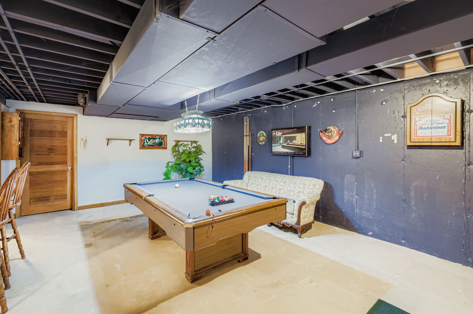 10785 Ashford Avenue Frankfort, IL 60423 - Photo 32 of 42 a room with pool table and windows