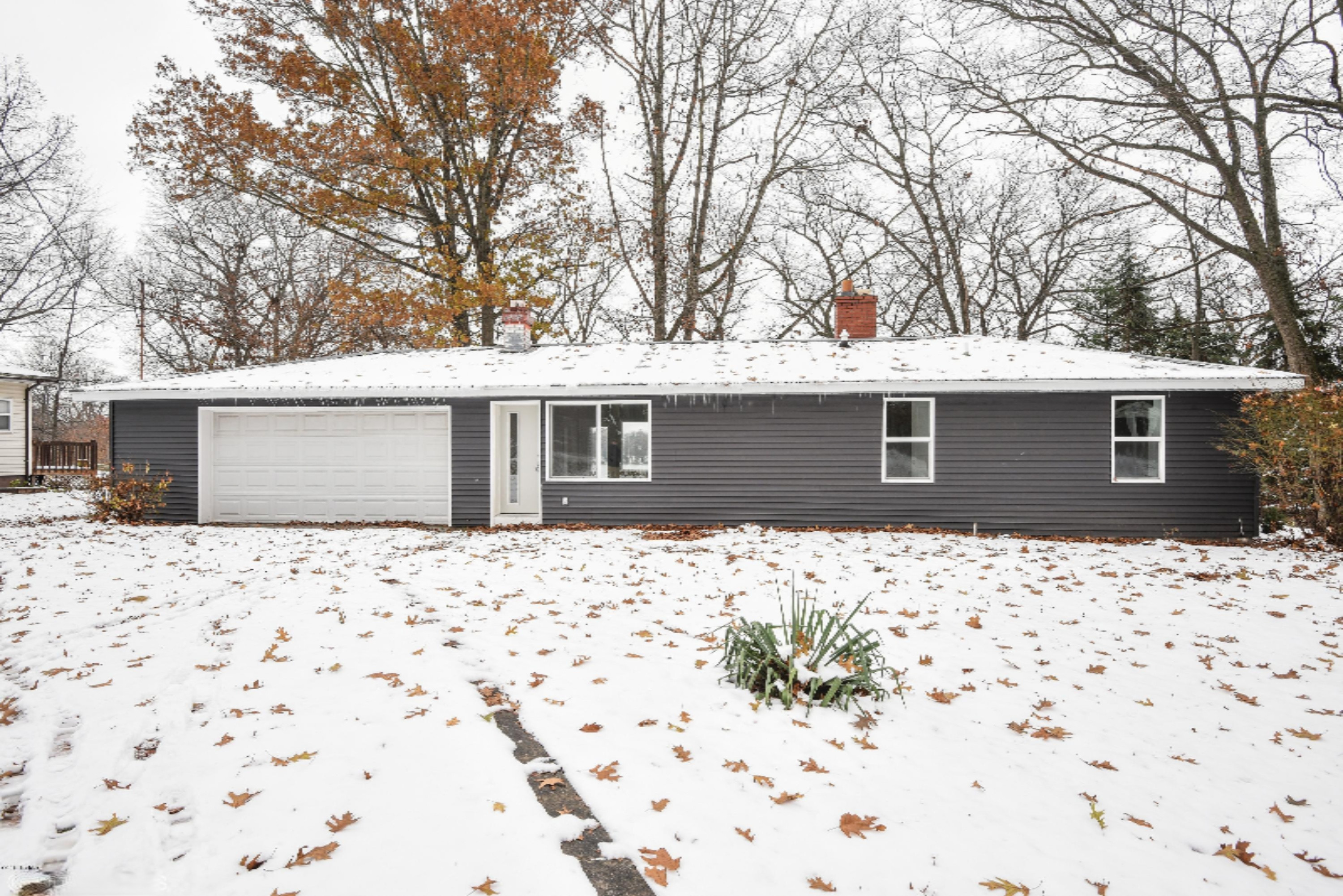 59323 Noah Lake Road Three Rivers, MI 49093 - Photo 1 of 10 01_59323NoahLakeRoad_57_FrontView_HiRes