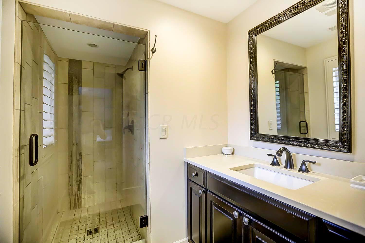 2691 Lear Road Columbus, OH 43220 - Photo 18 of 25
