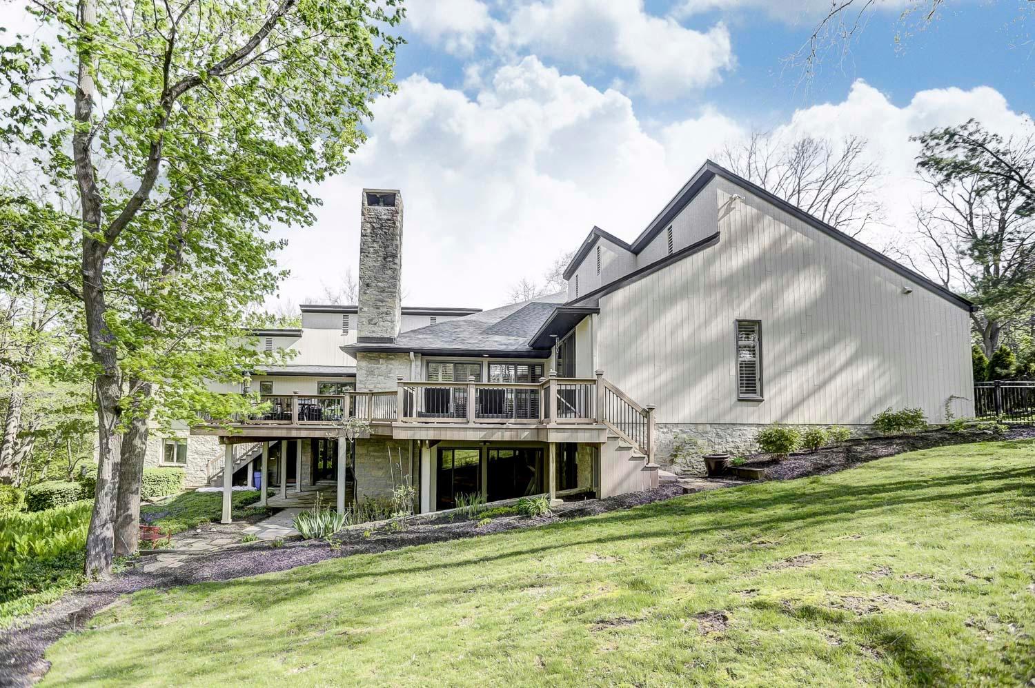 2691 Lear Road Columbus, OH 43220 - Photo 23 of 25