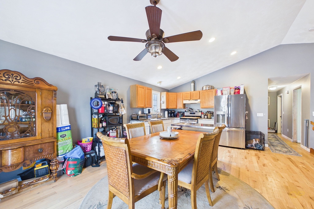 212 Haffards Street Fall River, MA 02723 - Photo 4 of 30