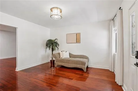 $549,000 | 1 Charlotte Drive, New Orleans, LA 70122