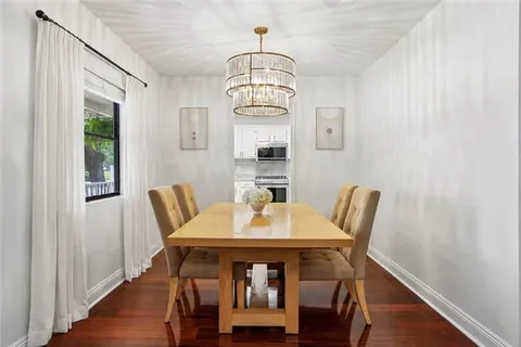 $549,000 | 1 Charlotte Drive, New Orleans, LA 70122