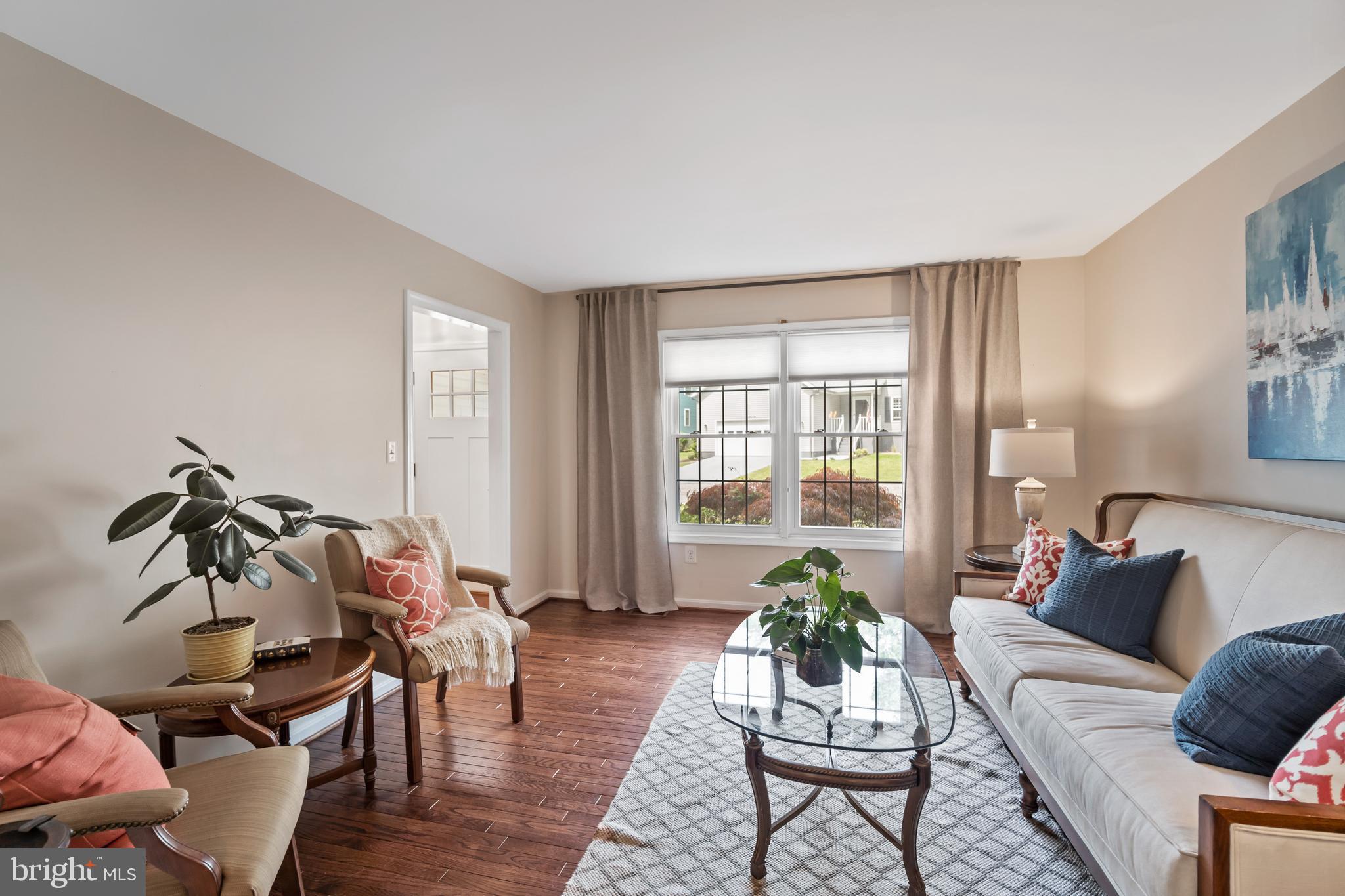 2576 Hidden Cove Road Annapolis, MD 21401 - Photo 3 of 56 Gallery Image 3