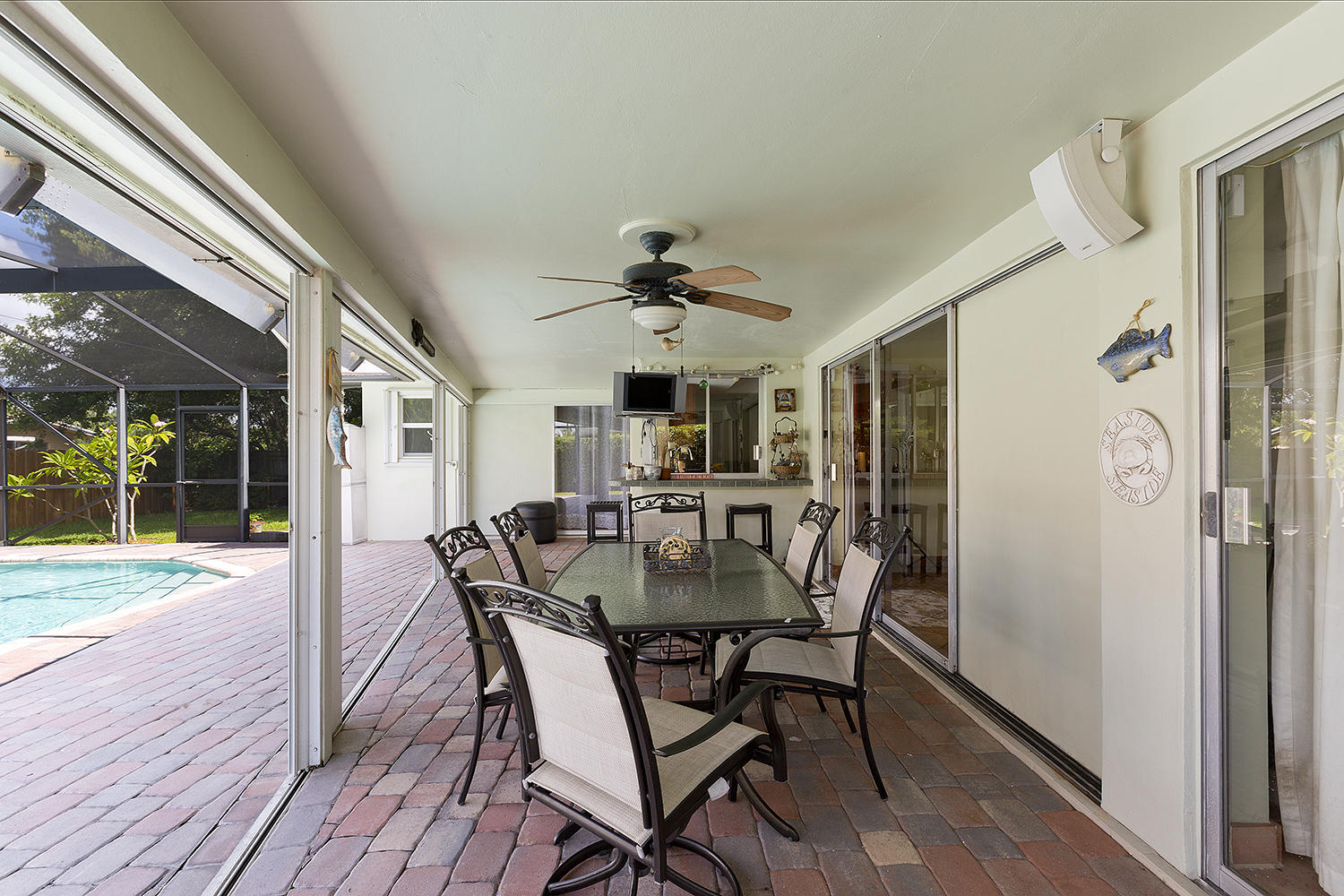 71 Southwest 11th Court Boca Raton, FL 33486 - Photo 19 of 24 19_CoveredPatio