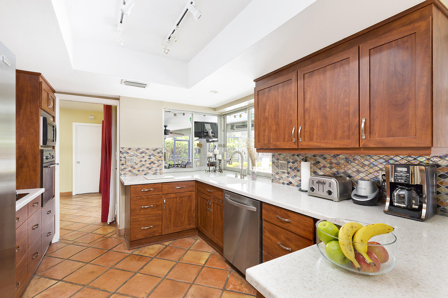 71 Southwest 11th Court Boca Raton, FL 33486 - Photo 7 of 24 07_Kitchen_1