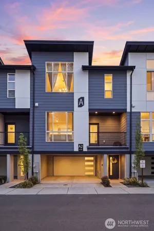 $649,950 | 13710 Ash Way, Unit A2, Everett, WA 98204