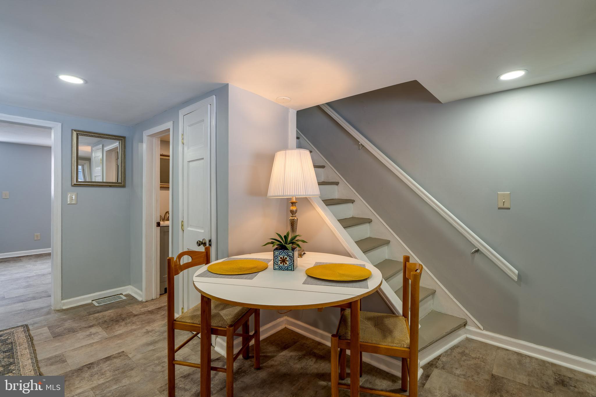 327 Beaver Street Lancaster, PA 17603 - Photo 8 of 17