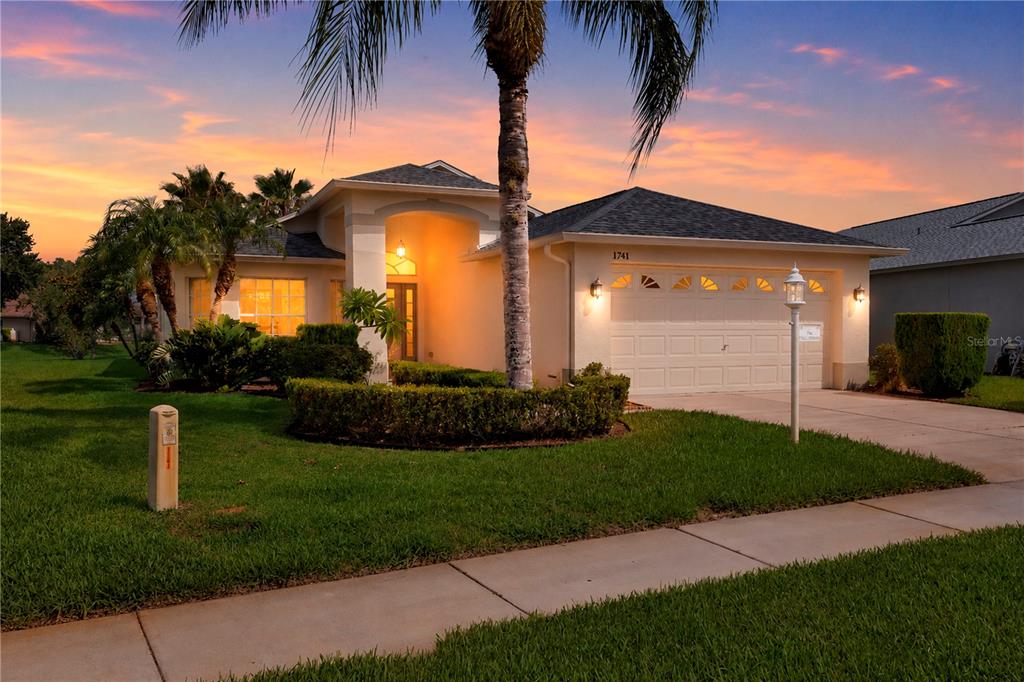1741 Arbor Knoll Loop Trinity, FL 34655 - Photo 4 of 39