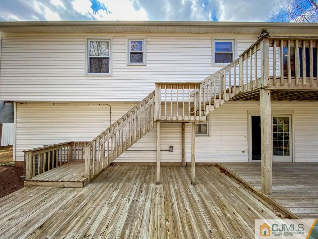 73 Bristol Road Piscataway, NJ 08854 - Photo 22 of 24 Gallery Image 22
