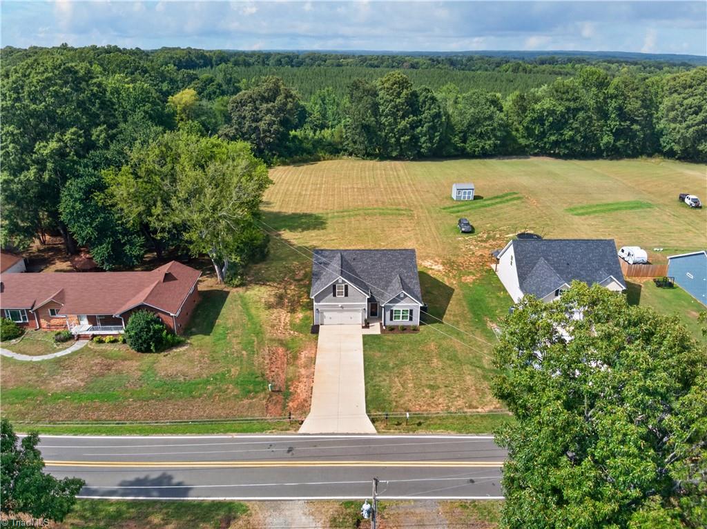 687 Deadmon Road Mocksville, NC 27028 - Photo 12 of 34