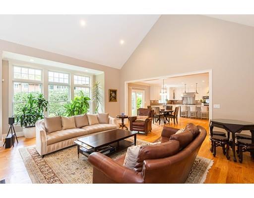 7 Peachtree Road Lexington, MA 02420 - Photo 13 of 30 Gallery Image 13