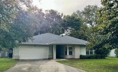 $2,100 | 4438 Northwest 34th Drive, Gainesville, FL 32605