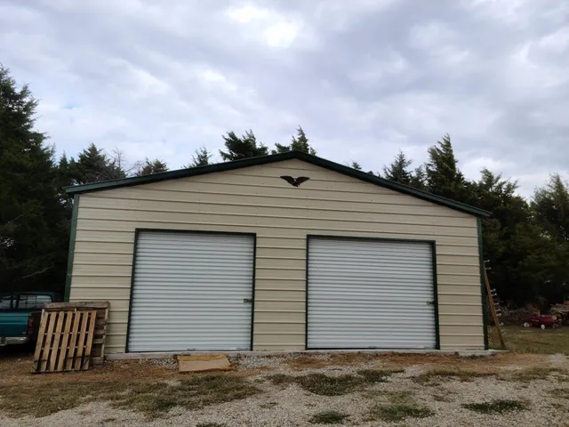 $270,000 | 622 South Caldwell Road, Mayfield, KS 67103