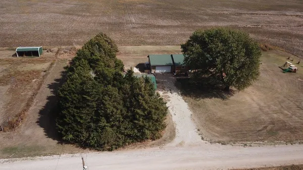 $270,000 | 622 South Caldwell Road, Mayfield, KS 67103