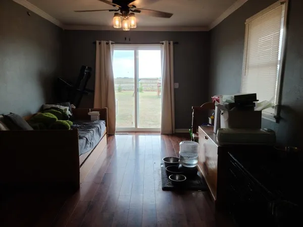 $270,000 | 622 South Caldwell Road, Mayfield, KS 67103