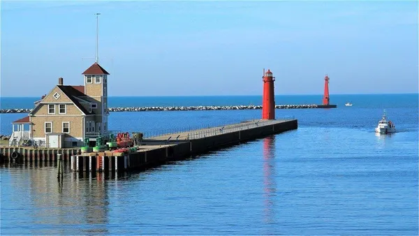 $44,875 | 3429 Fulton Avenue, Unit C32, Muskegon, MI 49441