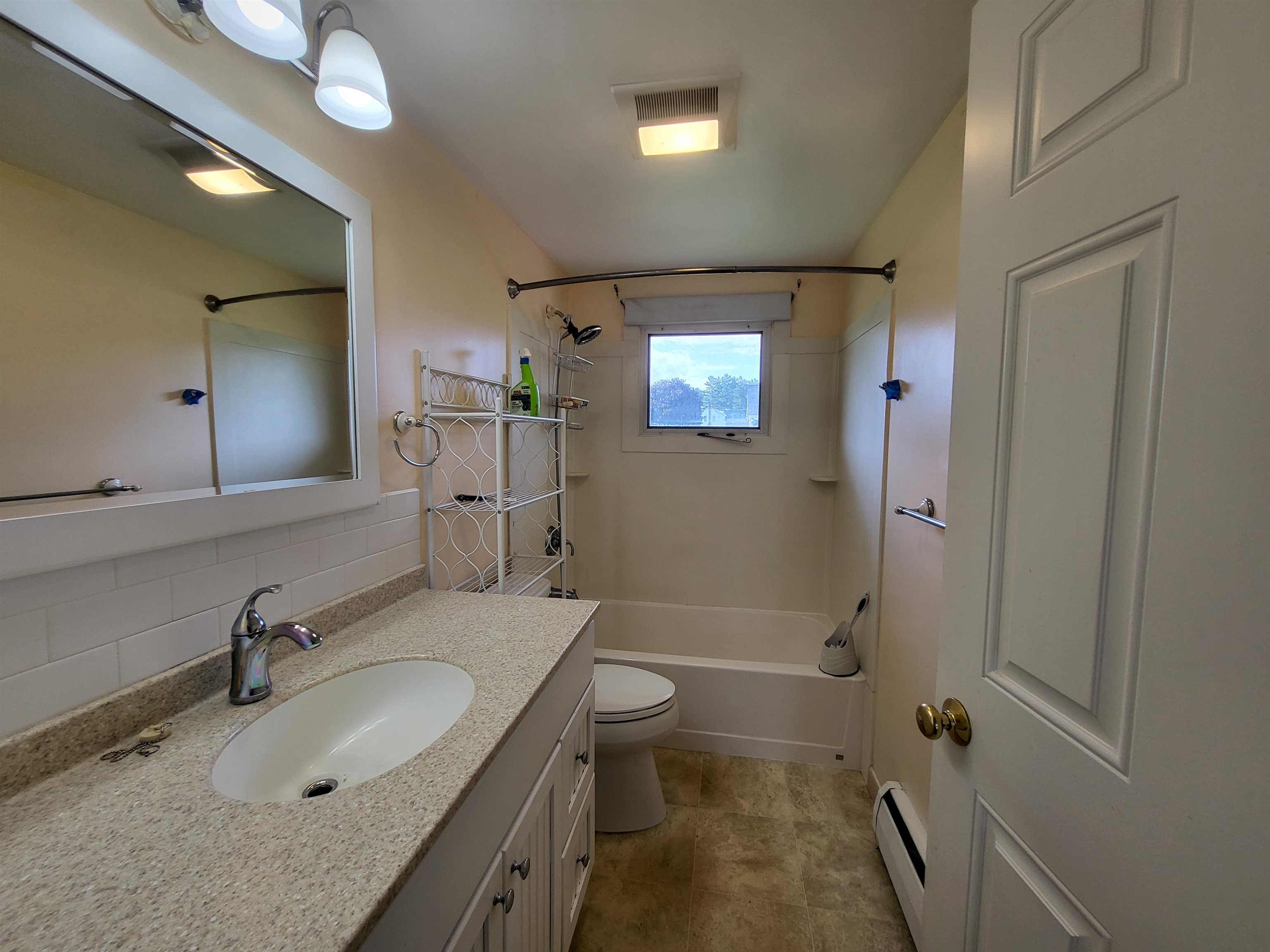 469 Websterville Road Barre Town, VT 05649 - Photo 3 of 18