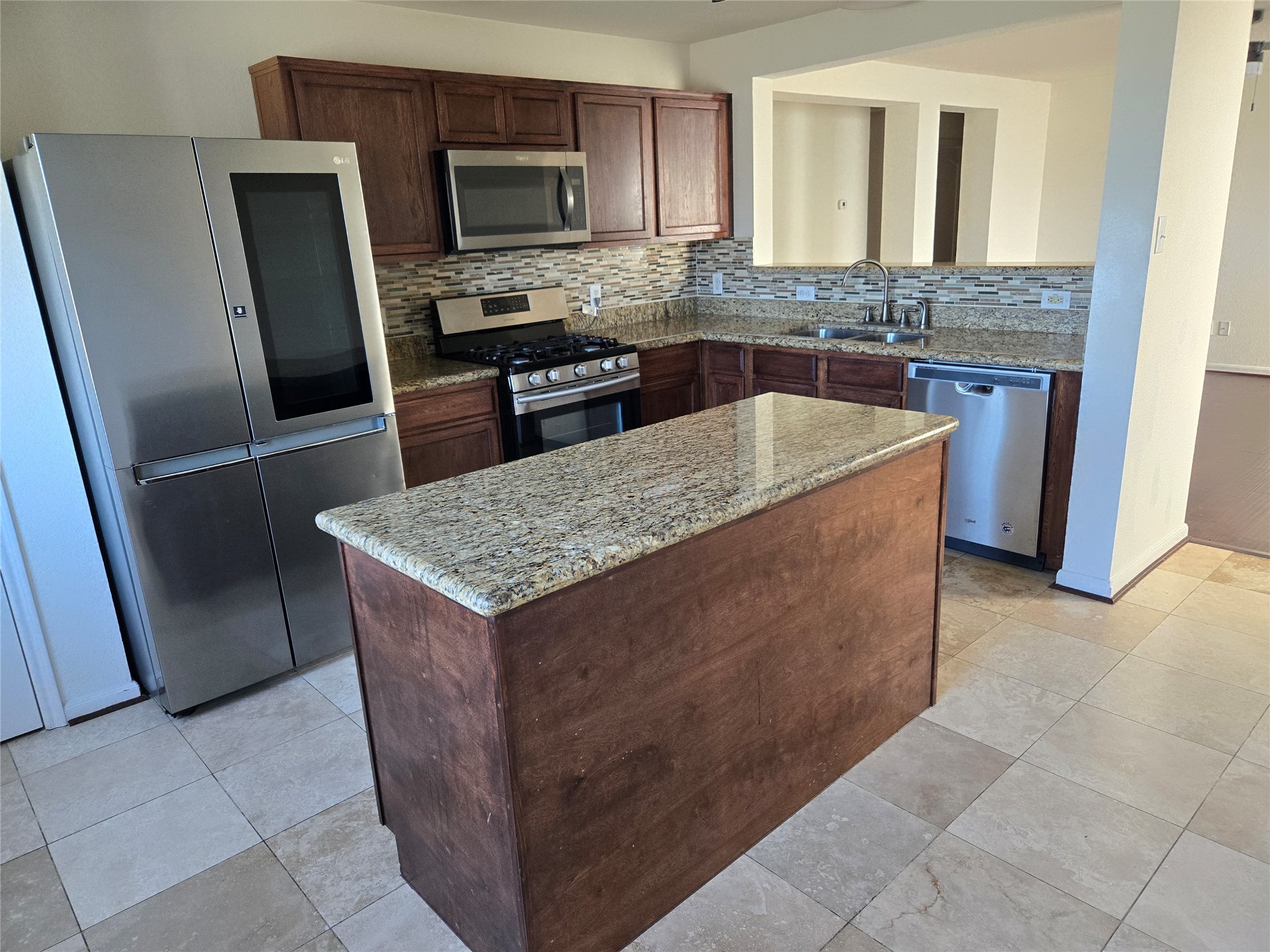 22014 Orchard Dale Drive Spring, TX 77389 - Photo 7 of 14