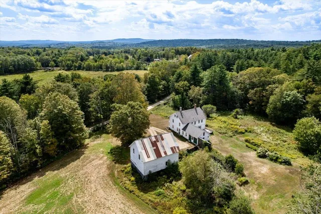 $2,200,000 | 22 Abberton Road, Canterbury, NH 03224