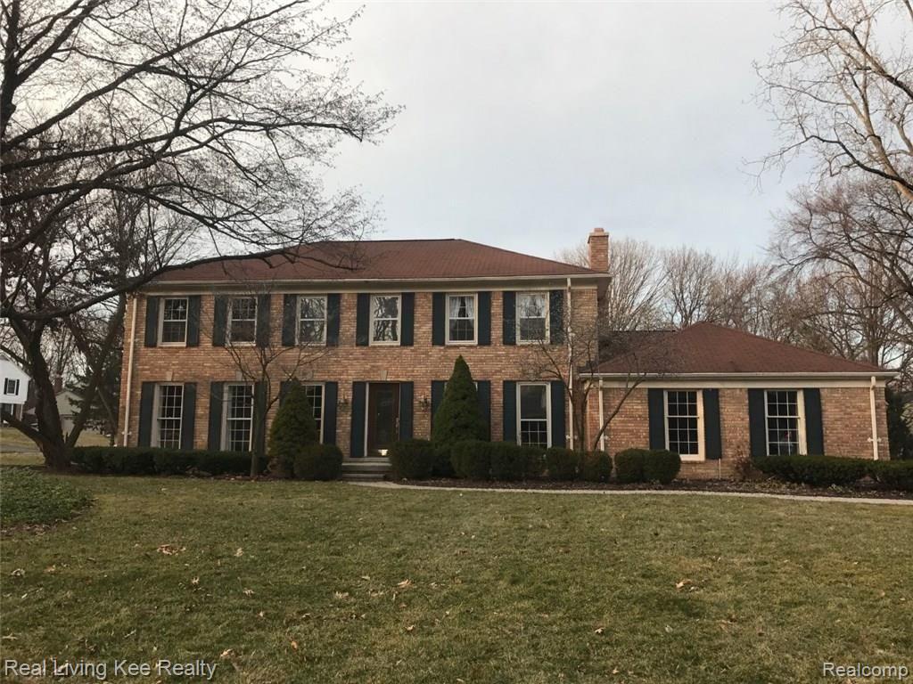4406 Patrick Road West Bloomfield, MI 48322 - Photo 1 of 31 1.jpg