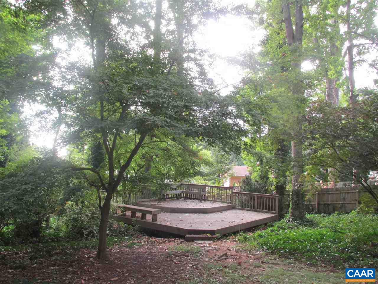 114 Bennington Road Charlottesville, VA 22901 - Photo 3 of 7