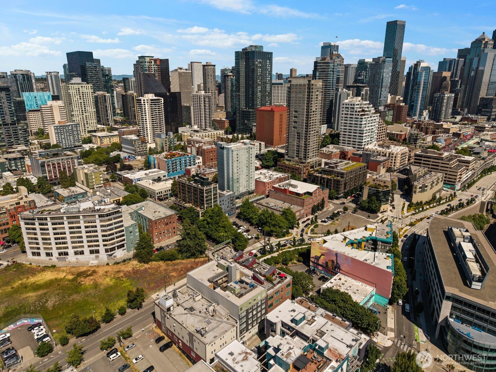 66 Bell Street, Unit 303 Seattle, WA 98121 - Photo 35 of 40