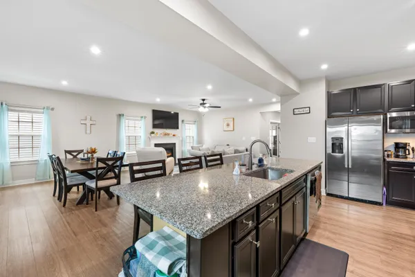 $569,900 | 10166 Oak Cir Lane, McGaheysville, VA 22840