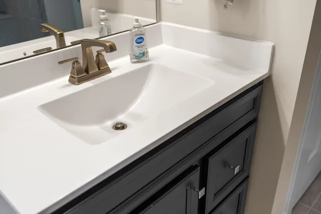 a close view of sink