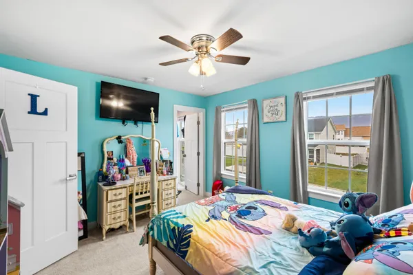 $569,900 | 10166 Oak Cir Lane, McGaheysville, VA 22840