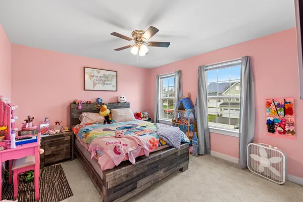 $569,900 | 10166 Oak Cir Lane, McGaheysville, VA 22840