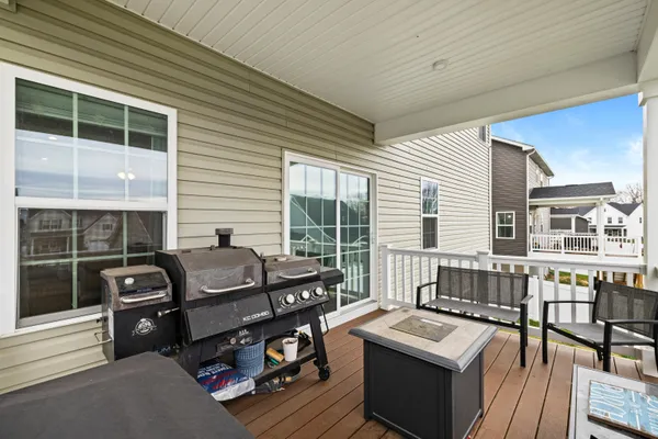 $569,900 | 10166 Oak Cir Lane, McGaheysville, VA 22840