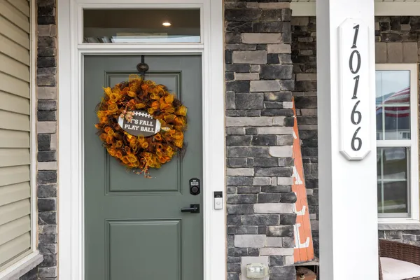 $569,900 | 10166 Oak Cir Lane, McGaheysville, VA 22840