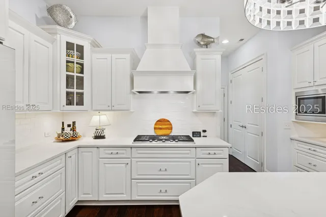 $1,350,000 | 255 Bamberg Drive, Bluffton, SC 29910