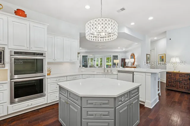 $1,350,000 | 255 Bamberg Drive, Bluffton, SC 29910