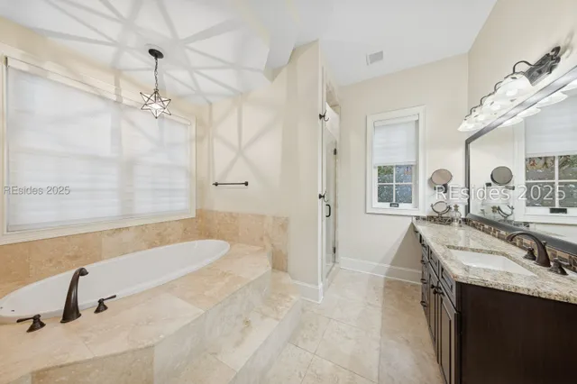 $1,350,000 | 255 Bamberg Drive, Bluffton, SC 29910