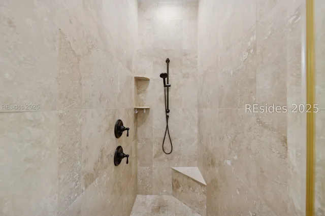 $1,350,000 | 255 Bamberg Drive, Bluffton, SC 29910